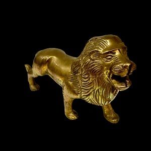 Brass Roaring Lion Sculpture Handmade Figure Decor